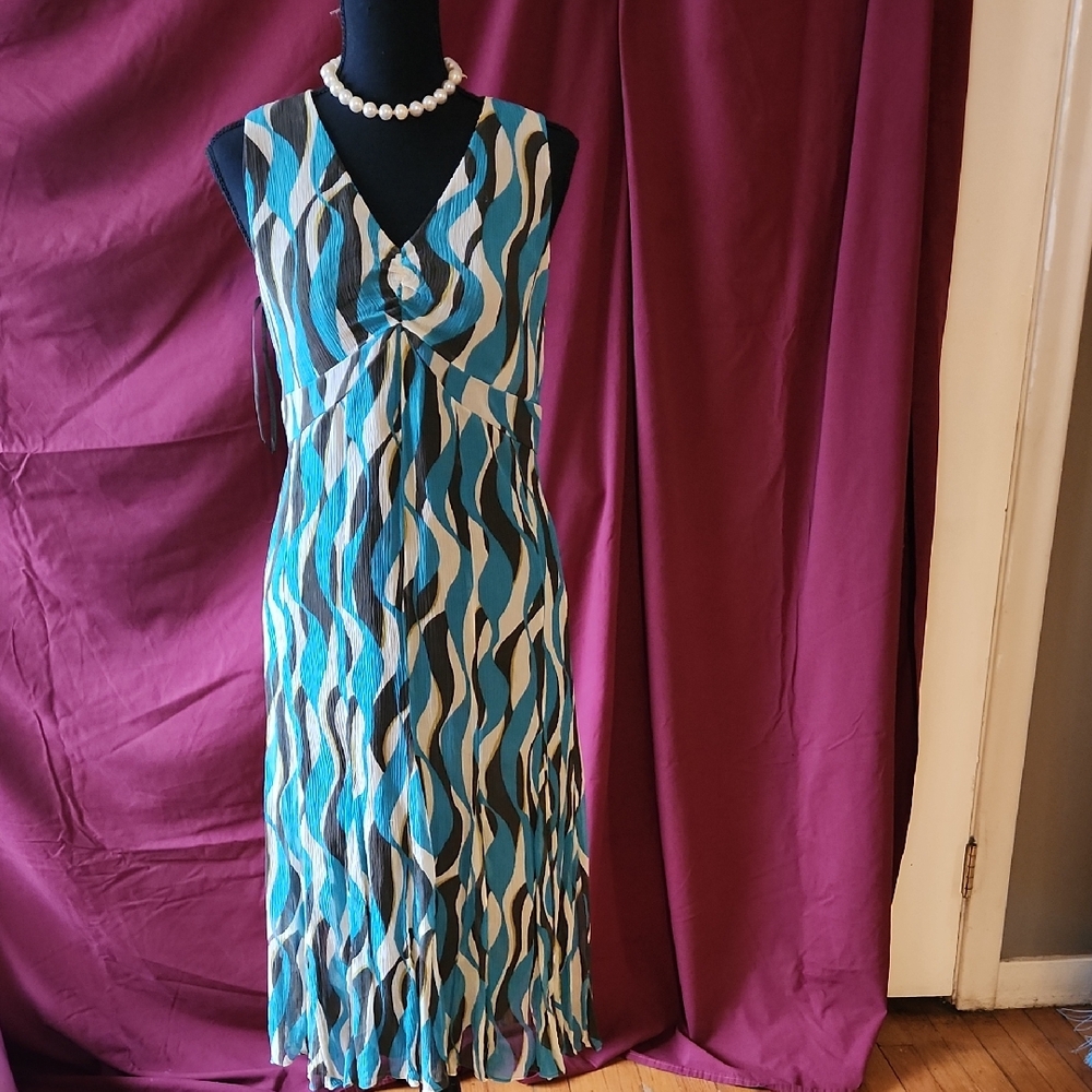 Jones New York Classic Dress.